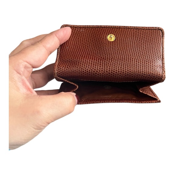 SALVATORE FERRAGAMO Wallet Pre Owned Leather Authentic in VERY GOOD CONDITION - Picture 6 of 6